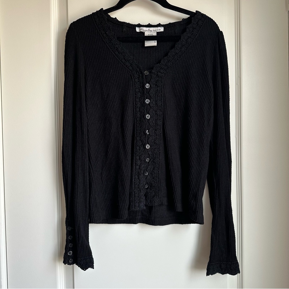 Black Lace Trim Long Sleeve